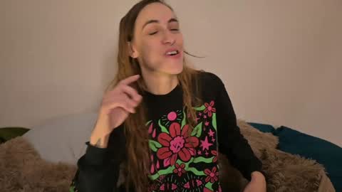 Snapshot of lilithoftrees chatting on December 2024 11:22:01 AM L online show from December 2024 11:22:01 AM