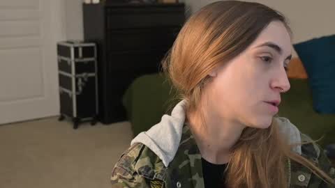 Snapshot of lilithoftrees chatting on December 2024 04:54:01 PM L online show from December 2024 04:54:01 PM