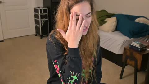 Snapshot of lilithoftrees chatting on December 2024 01:17:02 PM L online show from December 2024 01:17:02 PM