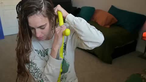 Snapshot of lilithoftrees chatting on January 2025 09:10:01 PM L online show from January 2025 09:10:01 PM