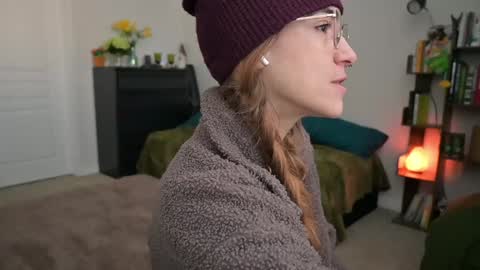 Snapshot of lilithoftrees chatting on January 2025 04:17:02 PM L online show from January 2025 04:17:02 PM