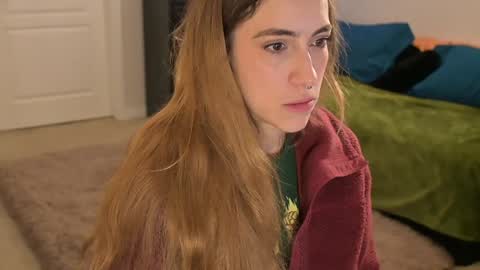 Snapshot of lilithoftrees chatting on February 2025 01:54:01 AM L online show from February 2025 01:54:01 AM