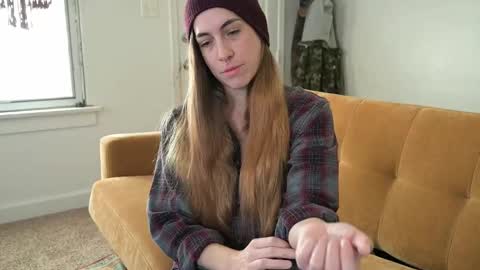 Snapshot of lilithoftrees chatting on November 2025 04:40:02 PM L online show from November 2025 04:40:02 PM