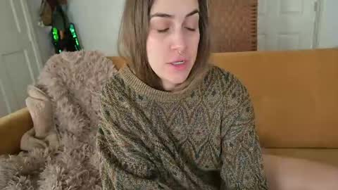 Snapshot of lilithoftrees chatting on April 2026 08:53:01 PM L online show from April 2026 08:53:01 PM
