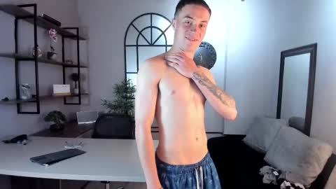 Lil James online show from November 2025 10:20:02 PM