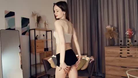 Kiti online show from October 2025 02:50:01 PM