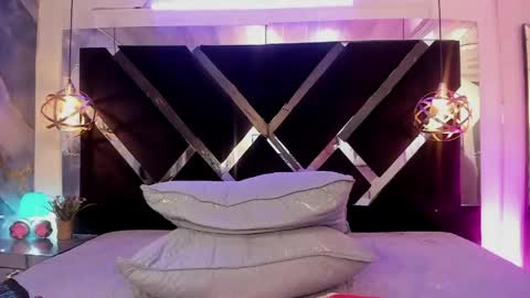 lill_kims online show from April 2026 05:30:01 PM