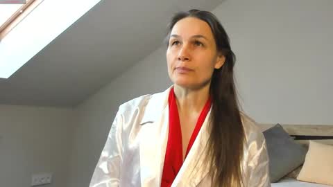 Snapshot of lillian_white1 chatting on February 2025 08:00:02 AM lillian_white1 online show from February 2025 08:00:02 AM