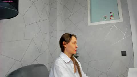 Snapshot of lillian_white1 chatting on March 2025 07:26:02 AM lillian_white1 online show from March 2025 07:26:02 AM