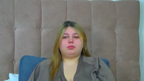 LillianHaig online show from February 2026 06:45:02 AM