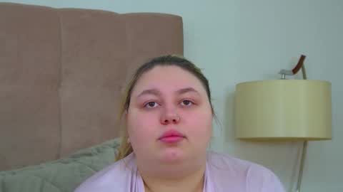 LillianHaig online show from February 2026 06:39:02 AM