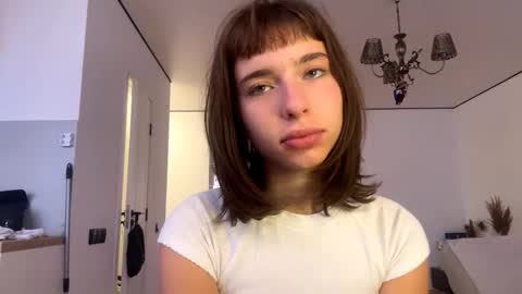 Amelia online show from March 2026 06:28:02 AM