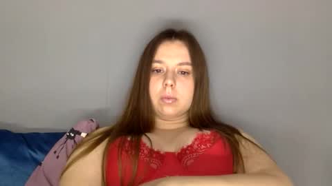 Lily online show from October 2025 10:44:01 AM