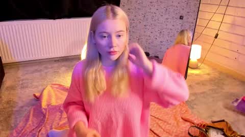 lillie_berry online show from February 2026 04:32:01 AM