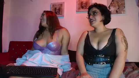 Snapshot of lillithsinclair_nom chatting on February 2026 06:26:01 AM lillith online show from February 2026 06:26:01 AM