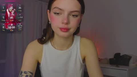 Lilia online show from April 2026 08:09:02 PM