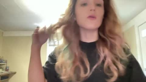 lilly_adams88 online show from July 2026 09:29:01 PM
