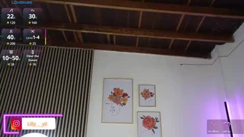 Sofia online show from October 2025 12:50:02 PM