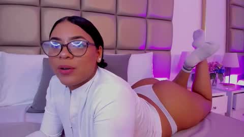 Snapshot of lilly_williamss chatting on March 2026 03:55:02 AM Lilly online show from March 2026 03:55:02 AM