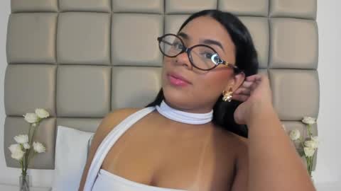 Lilly  online show from June 2026 06:52:02 AM