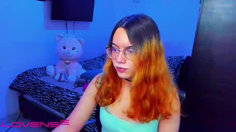 Snapshot of lillykittyy chatting on March 2026 03:10:01 AM Lilly3 online show from March 2026 03:10:01 AM