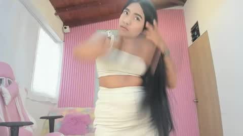lillyy16 online show from May 2026 11:04:02 AM