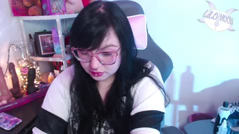 Lilo  online show from December 2024 03:04:02 AM