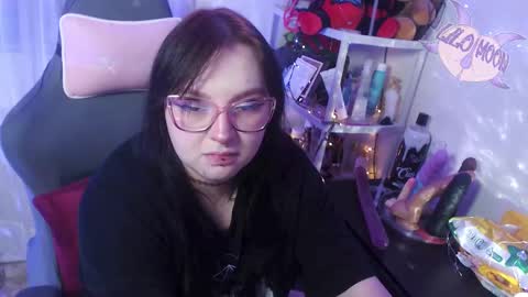 Lilo  online show from March 2025 04:19:01 AM