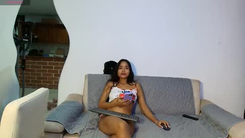 vanessa online show from October 2025 12:41:01 AM