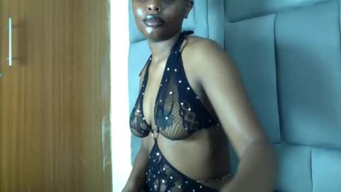 lilpretty16 online show from July 2026 02:40:02 PM