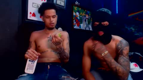 Snapshot of lilray99 chatting on December 2024 07:55:01 AM ONLYFANS online show from December 2024 07:55:01 AM