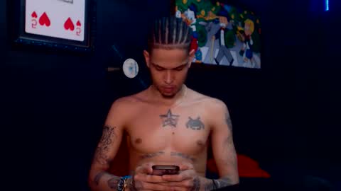 Snapshot of lilray99 chatting on January 2025 02:25:01 AM ONLYFANS online show from January 2025 02:25:01 AM