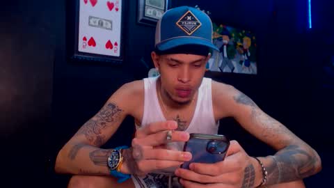 Snapshot of lilray99 chatting on January 2025 10:30:02 PM ONLYFANS online show from January 2025 10:30:02 PM