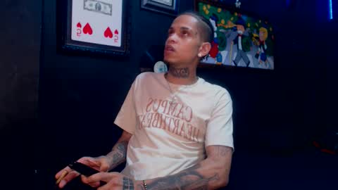 Snapshot of lilray99 chatting on January 2025 02:35:01 PM ONLYFANS online show from January 2025 02:35:01 PM