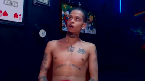 Snapshot of lilray99 chatting on January 2025 08:14:02 PM ONLYFANS online show from January 2025 08:14:02 PM