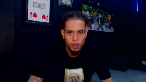 Snapshot of lilray99 chatting on February 2025 07:23:01 AM ONLYFANS online show from February 2025 07:23:01 AM