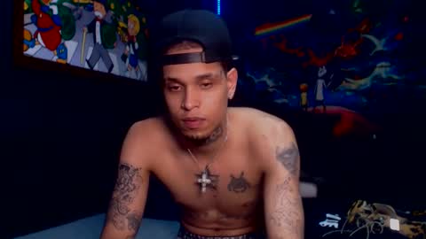 Snapshot of lilray99 chatting on February 2025 10:27:02 AM ONLYFANS online show from February 2025 10:27:02 AM