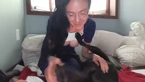 Lilrosiedoll online show from September 2025 04:19:02 PM