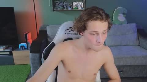 lilteddyboy online show from October 2025 11:53:02 AM