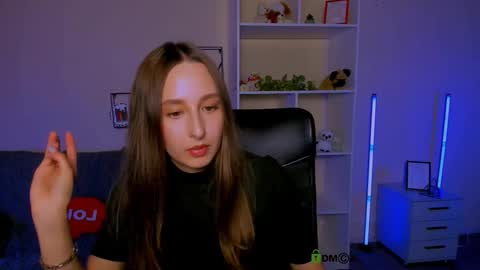 Snapshot of lilu_pink chatting on October 2025 02:03:02 PM lilu_pink online show from October 2025 02:03:02 PM