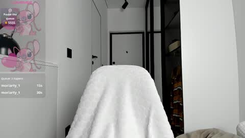 LILY online show from March 2025 08:34:01 PM