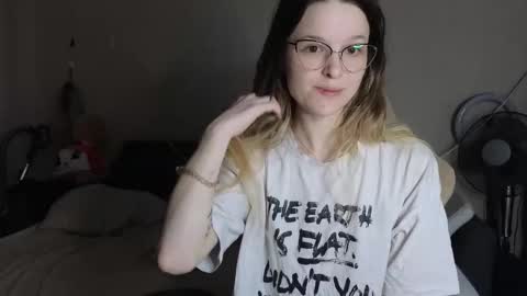 lily_and_jake online show from November 2025 07:07:01 AM