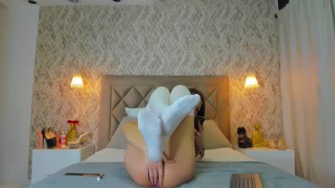 Snapshot of lily_cooper2 chatting on March 2026 12:38:02 AM Lily Cooper online show from March 2026 12:38:02 AM