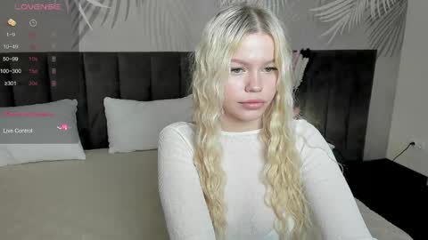 Lily online show from April 2026 09:01:01 AM