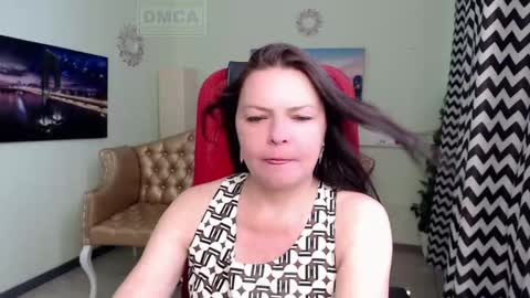 Lily online show from May 2026 06:53:01 AM