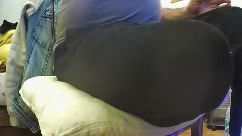 Snapshot of lily_lovelyman_ chatting on January 2026 04:07:02 AM lily lovelyman online show from January 2026 04:07:02 AM