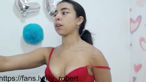 Snapshot of lily_robertss_ chatting on September 2025 03:06:02 AM Lily Roberts online show from September 2025 03:06:02 AM