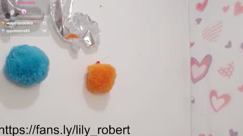 Snapshot of lily_robertss_ chatting on September 2025 03:51:01 AM Lily Roberts online show from September 2025 03:51:01 AM