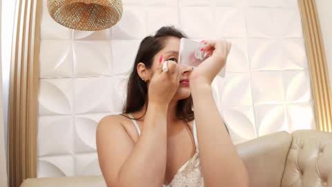 Lily Lauren online show from March 2026 02:02:02 PM