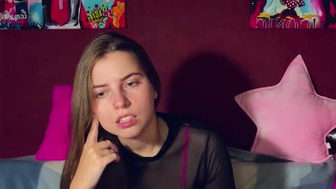 Lily online show from September 2025 02:08:02 PM